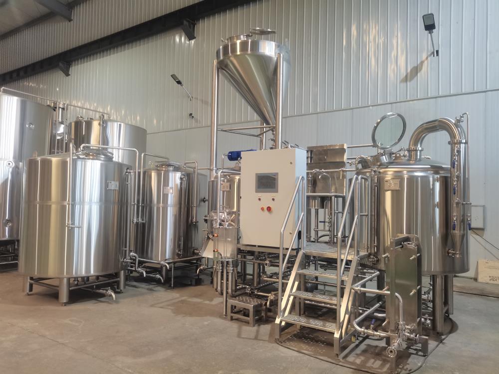<b>Купить комплект 1000л пивоваренное оборудование brewery пиво</b>